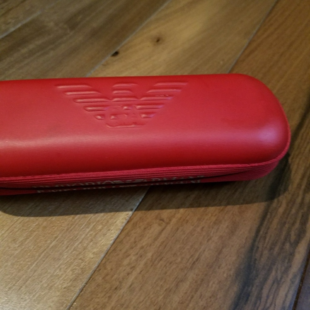🌟Emporio Armani Red Eyeglasses Case